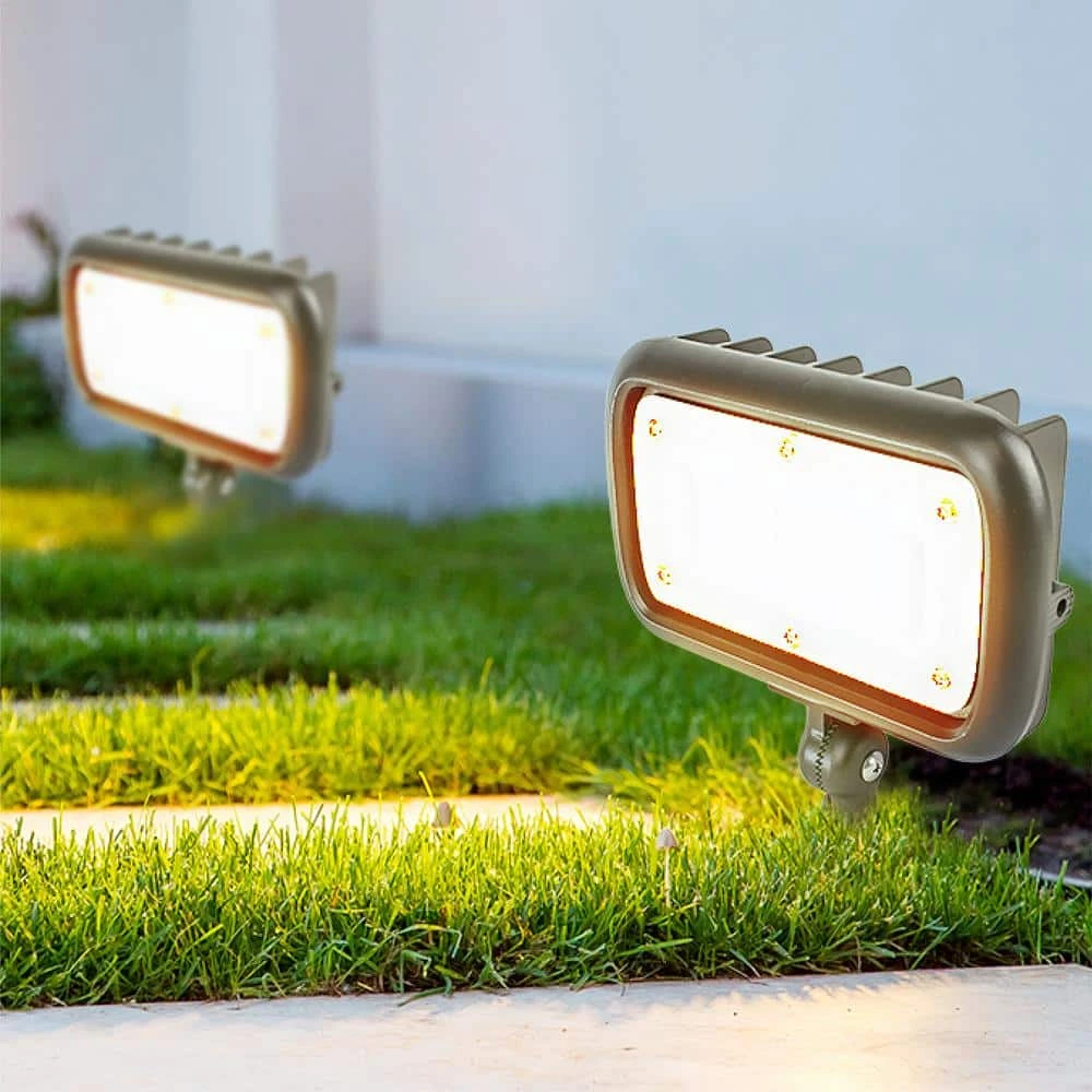 30W Line Voltage Bronze Integrated Outdoor LED Wall Wash Light with Adjustable Mounting Bracket for Landscape Lighting by Commercial Electric - Image 9