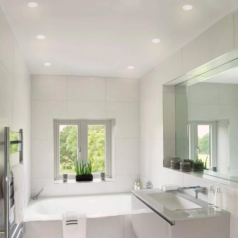 4 in. White Flush Round Wet Rated LED Integrated Recessed Lighting Kit (6-Pack) by Commercial Electric - Image 3